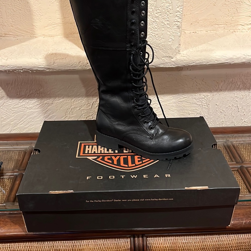 Women’s Harley Davidson boots